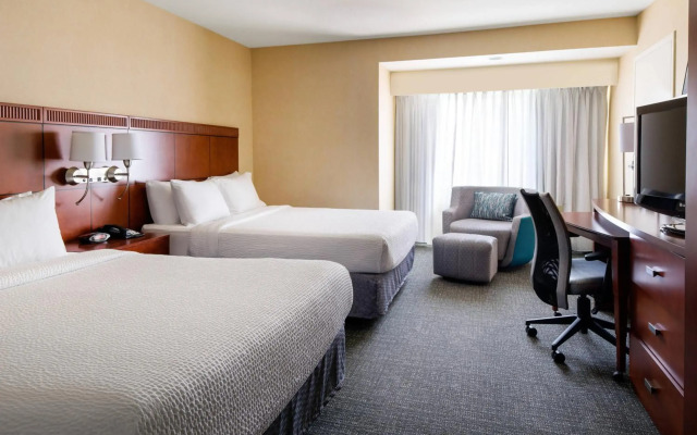 Courtyard by Marriott Sacramento Cal Expo