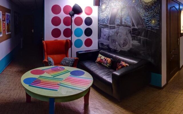 Hostel Pop-Art