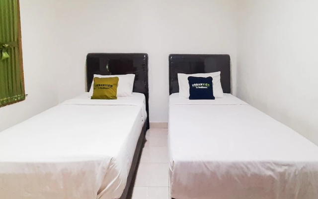 Urbanview Hotel Cendrawasih Lahat By Reddoorz – Guest Rooms – Lahat