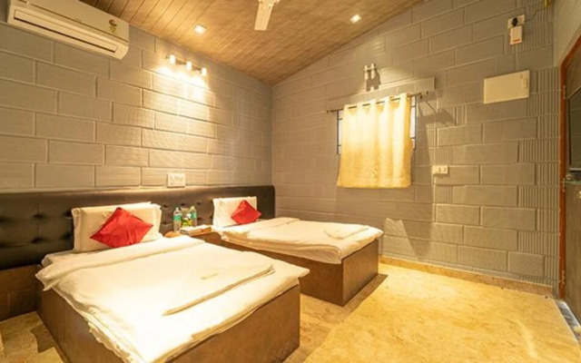 FabHotel Prime Seasons Suites HBR