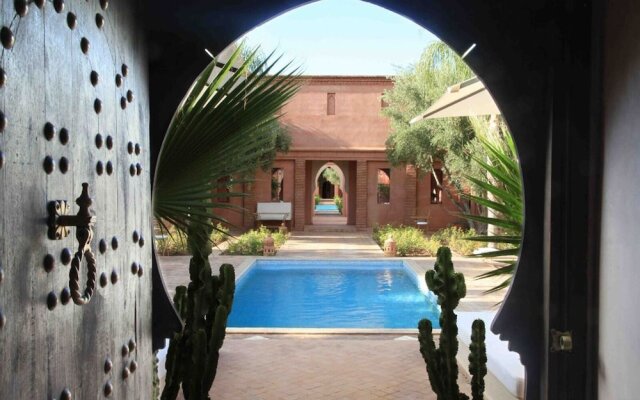 Villa Layyine - Moroccan Sumptuousness in a Sumptuous 4 Bedroom Riad