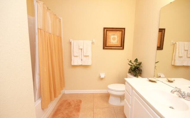12-103 3 Bedroom Home by RedAwning
