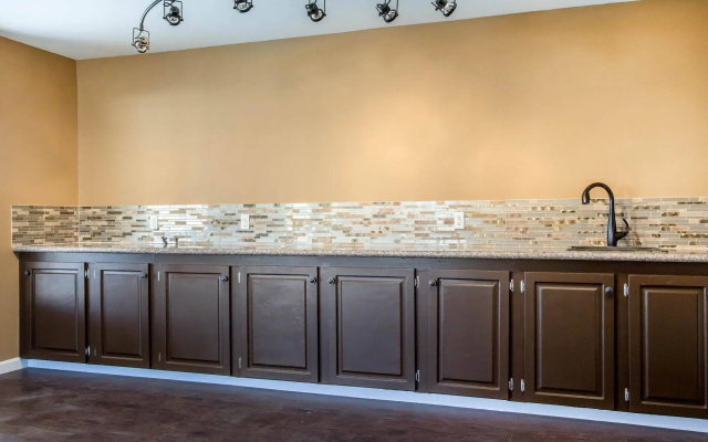 Rodeway Inn & Suites Brookhaven