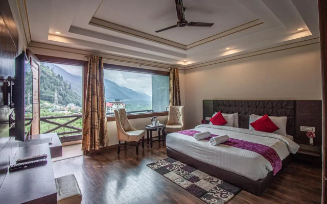 Snow Bloom Resort