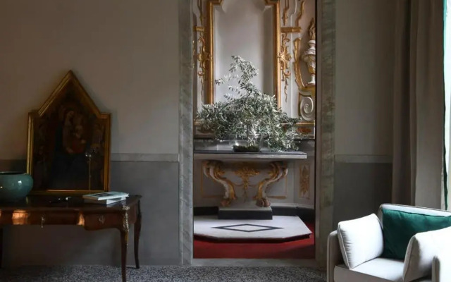Palazzo Durazzo Suites