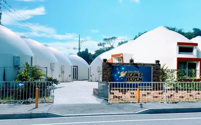 Dome Planet Ocean's Seven