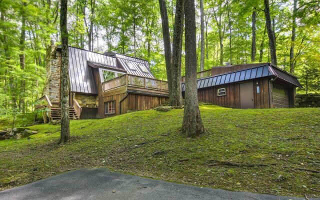 Family-friendly Dubois Cabin w/ Community Pool!