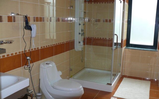 Qubek Hotel