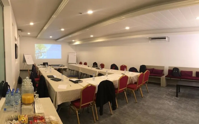Byblostar Hotel