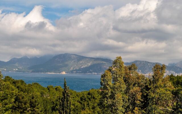 Luxury 10 Person Villa With Private Pool And Sea View Over The Bay Of Pollensa