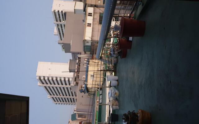 Self-quarantine ROOM