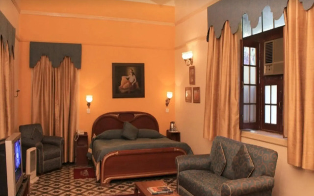 WelcomHeritage Taragarh Palace