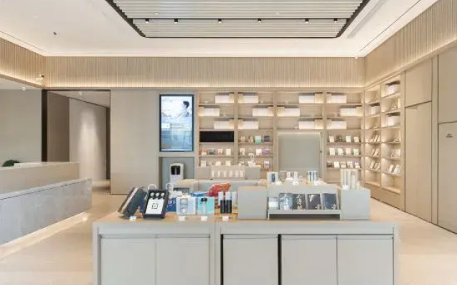 J hotel (Yizheng passenger station store)
