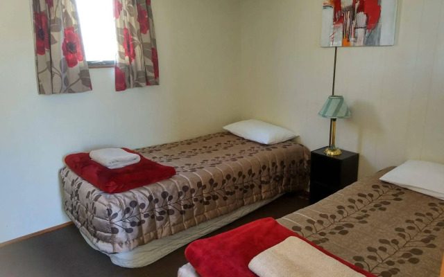 Waikawa Bay Holiday Park