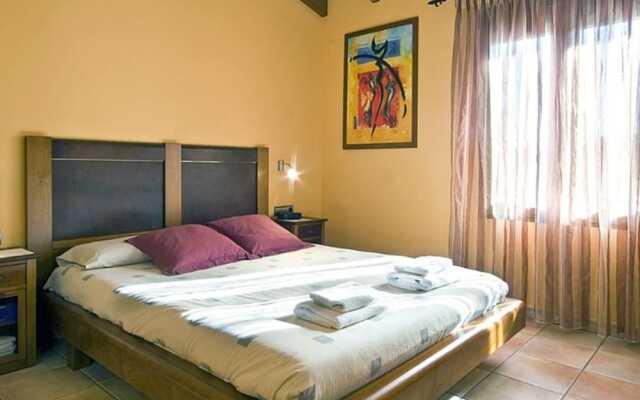 Villa - 3 Bedrooms with Pool and WiFi - 106443