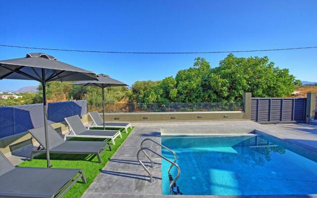 Villa Maripol by MediterraneanVillas