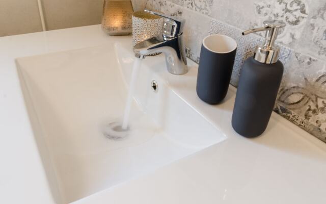 FCO Luxury Apartments