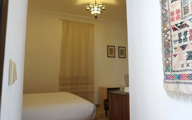 Riad Kalé Polis
