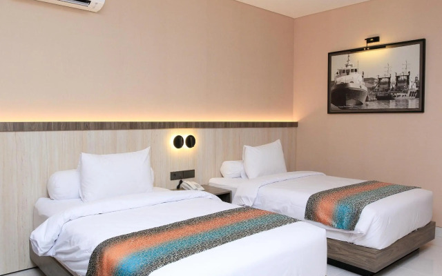 Eno Front One Hotel Semarang