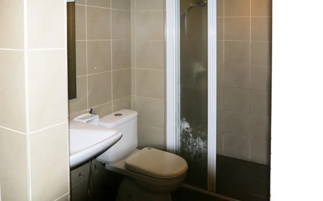 Greensward Suites At Taragon