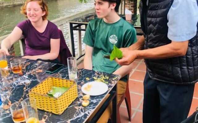 Tam Coc River View Homestay