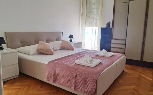 T-star, 2-bedroom apartment with magnificent beach view