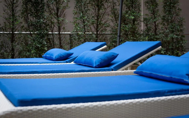 Metropolis Suites Bangkok, Tapestry Collection by Hilton