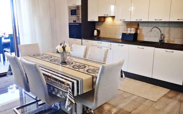 Apartment in Jasenice 42083