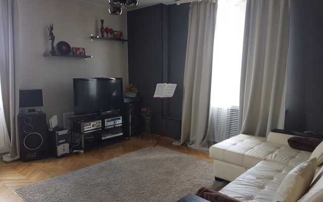 4 Rooms At Smolenskaya Apartments