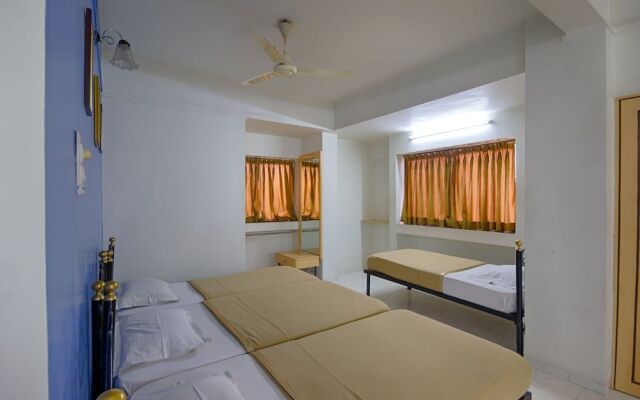 Hotel Grand Ashwin Executive