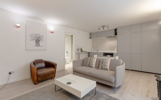 Modern 1 Bedroom Apartment in Notting Hill