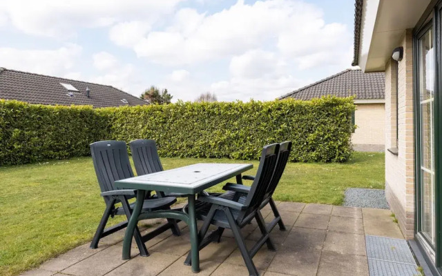 Bungalow in Veluwe With Sauna & Nature Views