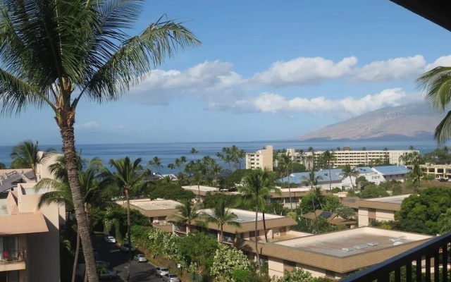 Kihei Akahi D604 1 Bedroom Condo by RedAwning