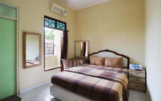 Dharma Gita Guest House