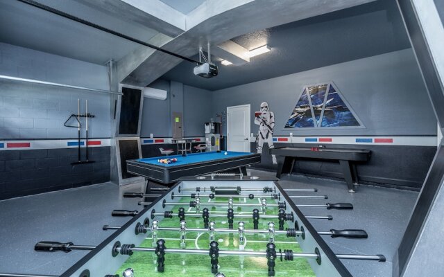 1662 Moonvalley Drive