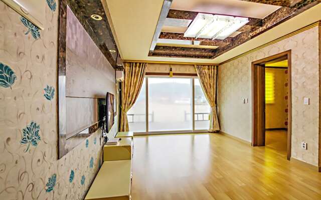 Sokcho Sujabyeol Pension