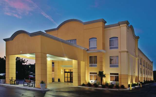 La Quinta Inn & Suites by Wyndham Florence