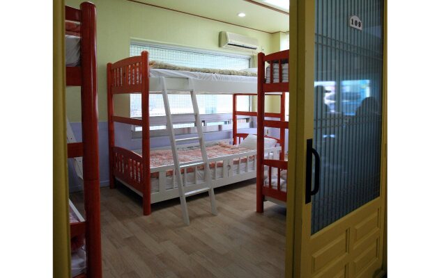 Jeju Suncity Guesthouse