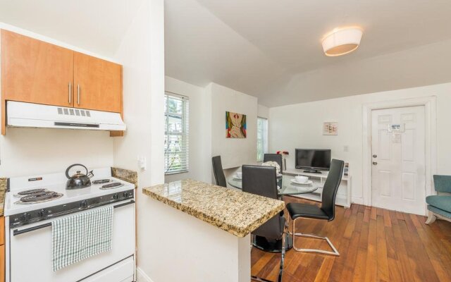Hispaniola Apartments Part of the Oasis Casita Collection