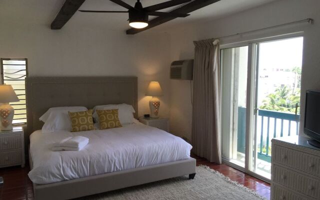 Isla Vista Condo