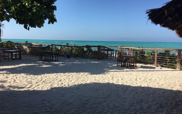 Coco Beach Hotel