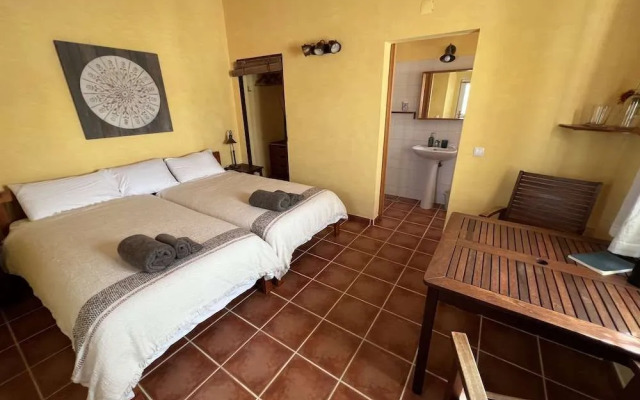 Casa Presente Guesthouse