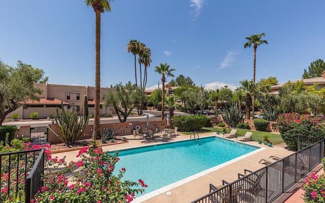 Northland Glam 3BR by Casago