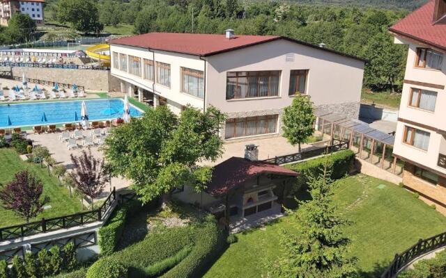 Regnum Bansko Hotel & Thermal pools in Banya