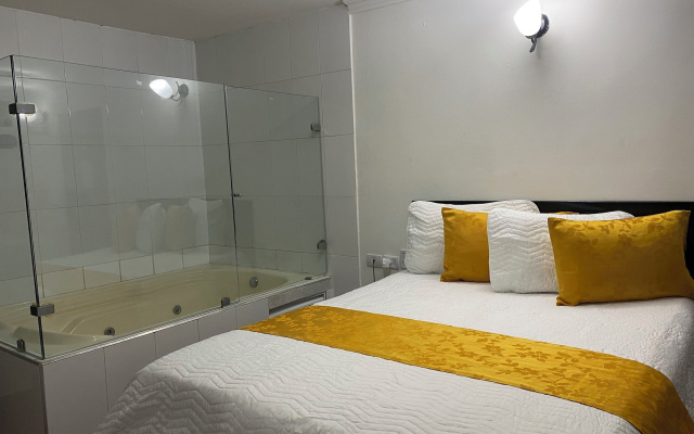 Hotel Avenida 3 Real