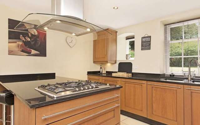 Wimbledon 2 Bedroom Apartment