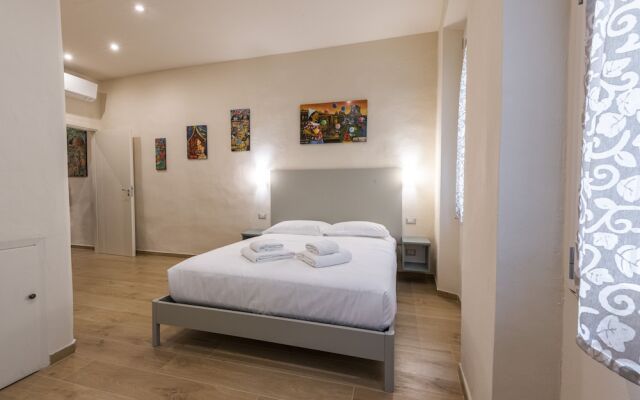 Mercato Contemporary Apartment by Mmega