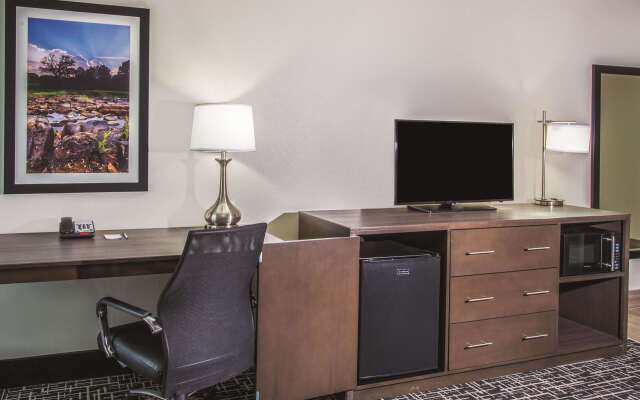 La Quinta Inn & Suites by Wyndham Enid