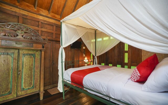 Kayu Beach Villa by OYO Rooms