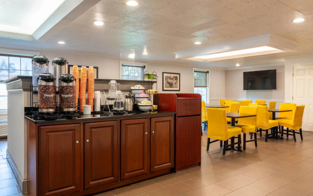 Comfort Inn Rockland - Boston